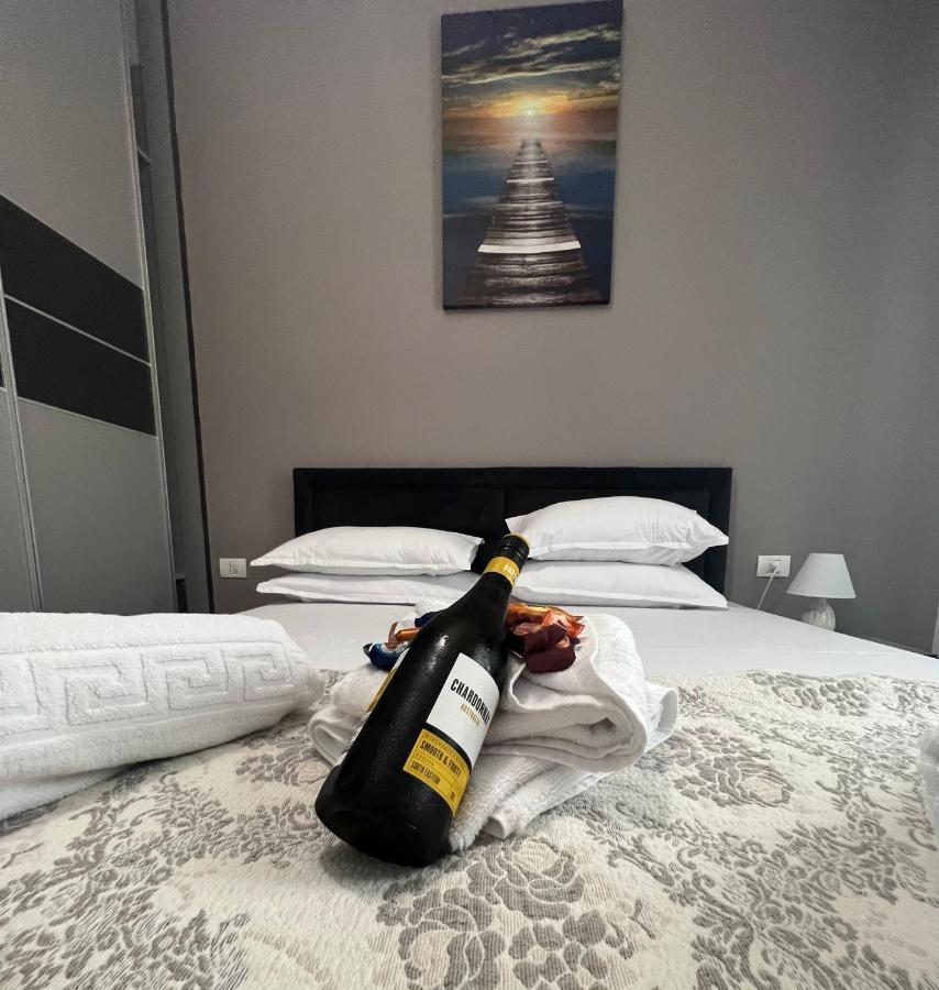 Emi Apartment Mamaia Navodari Dış mekan fotoğraf
